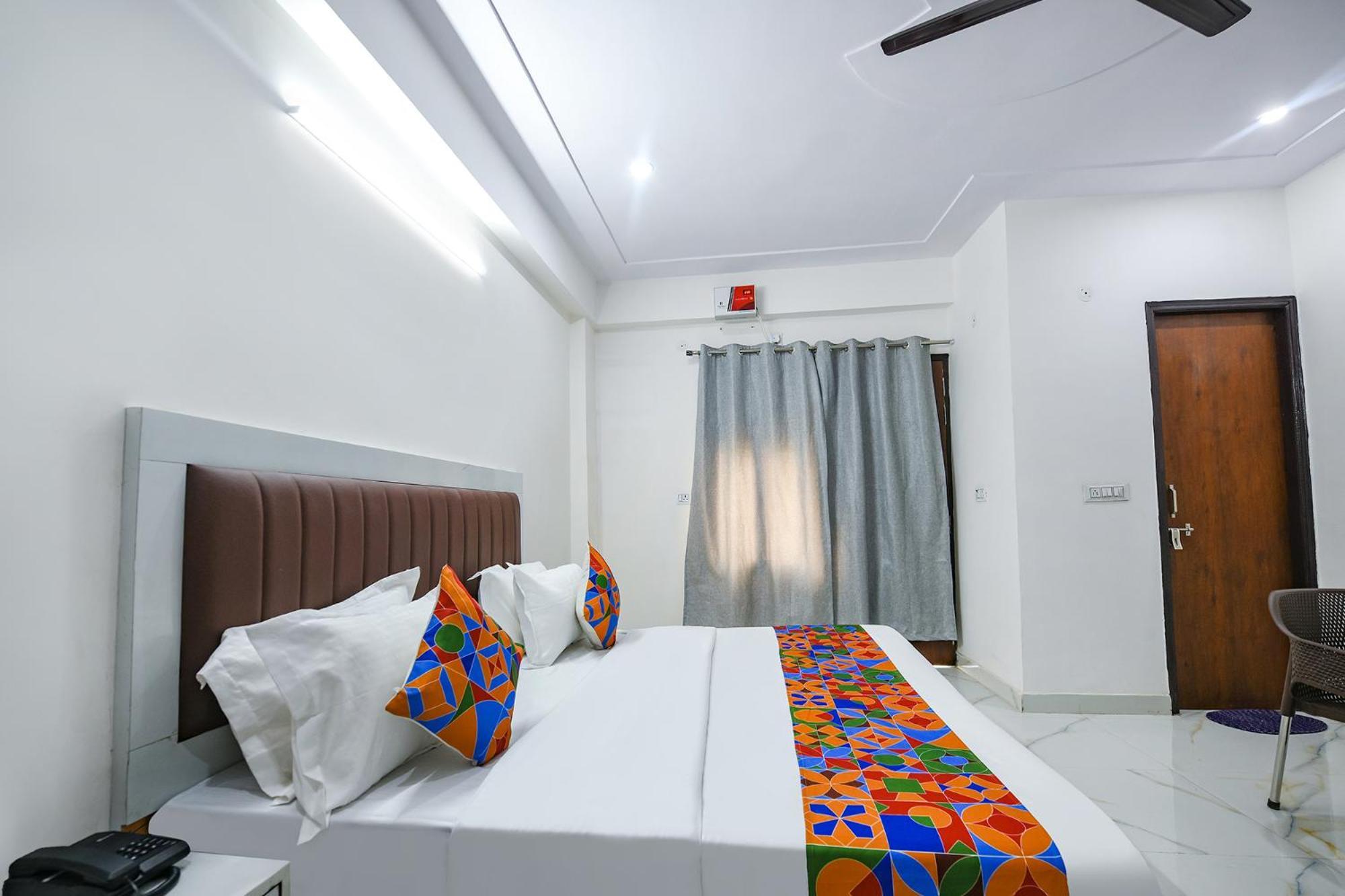 Fabhotel The Yashobhumi Near Yashobhoomi Convention Centre Delhi  Bagian luar foto