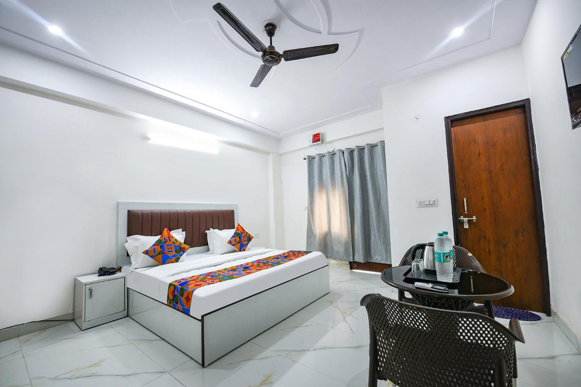 Fabhotel The Yashobhumi Near Yashobhoomi Convention Centre Delhi  Bagian luar foto